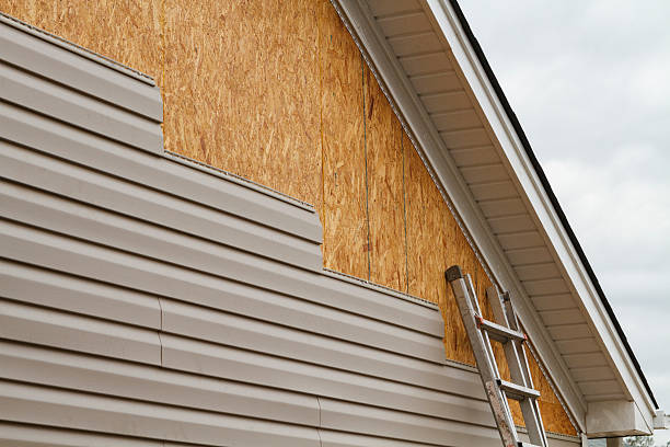 24/7 Emergency Siding experts in East Bend, NC